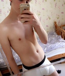 male narcissism 5c75685f1d893.jpg