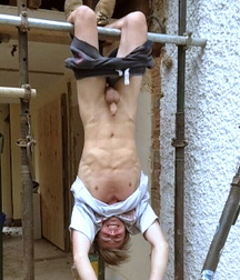 the straight guys 5c7b6c5b55692.jpg