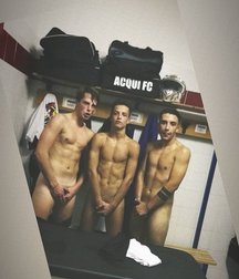 straight guys after the game 5c80203fa1c82.jpeg