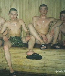 guys in the sauna 5c8171894f51e.jpg
