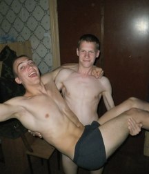 the couple of friends 5c82c63811067.jpg