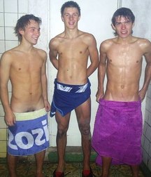 young straight friends 5c84e9aa7d7f9.jpg