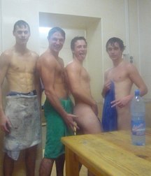 straight guys 5c84ea43ce783.jpg