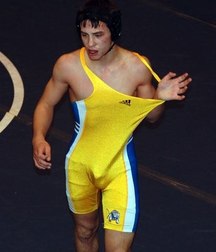 wrestlers 5c8c01d677154.jpg