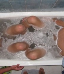 bathe in company 5c8e7801b39b1.jpg