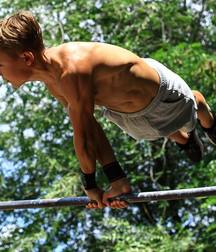 young and strong straight boys 5c8e78bd05528.jpg