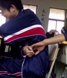 fall in love at school 5c8f0d3ed5487.jpg