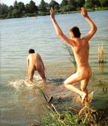 summer with friends 5c9115c6ca065.jpg