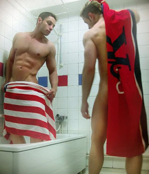covered by the towel 5c9116bcbaa3e.jpg