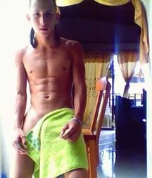 covered by the towel 5c9116cc562b6.jpg