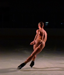 sport is naked 5c9900f95fd4a.jpg