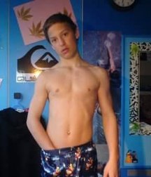 hand tucked into pants 5c9bd21d92971.jpg