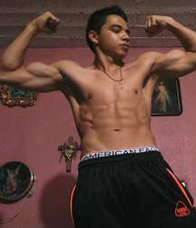 the biceps of the boys 5c9d06bb70524.jpg