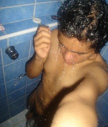 the shower of Asian boys 5c9e5303a02b4.jpg