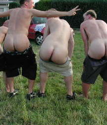 straight guys show their asses 5c9f160dbd37d.jpg