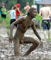 play with mud 5ca241cc353ba.jpg