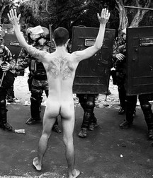 still! You are under arrest 5ca4316922891.jpg