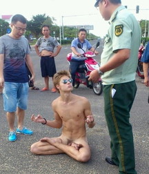 still! You are under arrest 5ca4316a8b7cc.jpg