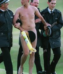 still! You are under arrest 5ca431734fc28.jpg