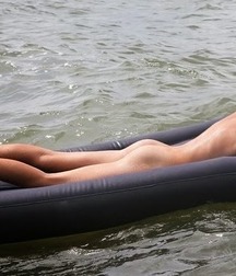 to float 5ca646afce0d0.jpg