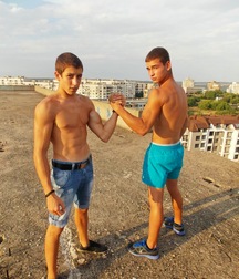 young straight athletic boys 5cae3e98afec1.jpg