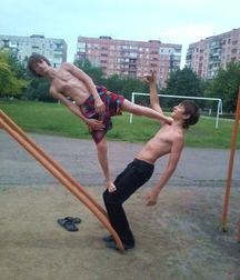 young straight athletic boys 5cae3ec862136.jpg