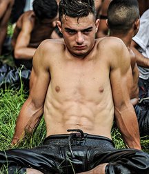 the sexy Turkish fight 5cb0928c268ca.jpg