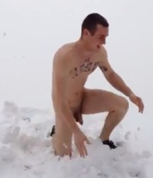 the white snow 5cb4bc003d351.jpg