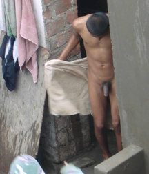 voyeurism (Straight Boys) 5cb6b2be2f907.jpg