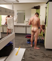 spying in the locker room 5cb8956bd613e.jpg