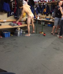 spying in the locker room 5cb895718e1b0.jpg