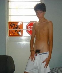 in love with the pubis 5cc0997693b2b.jpg