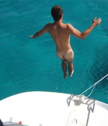 straight boys dive naked 5cc1dff1d4b17.jpg