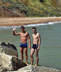 young straight guys 5cc3f86fe3b43.jpg