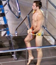 Straight Boys in speedo 5cc525dde2f91.jpg