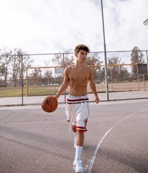 basketball: manly sport 5cc5e9899b63b.jpg