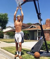 basketball: manly sport 5cc5e9966a0ca.jpg