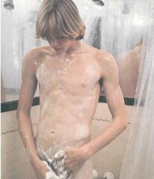 the boy's shower 5cc8970b635ec.jpg