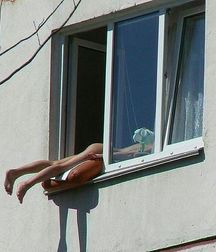 funny and naked 5cc934511fc55.jpg