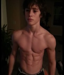 young male beauty 5ccc4a5f10c37.jpg
