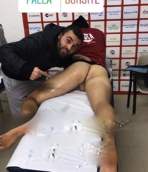 i love my masseur 5cd45a811a411.jpg