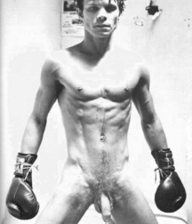the perfect boxing physique 5cd45ac237753.jpg