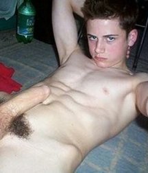 naked boys  5cd5a8ac59005.jpg