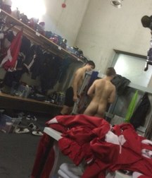locker room  (Voyeur-Straight Boys) 5cd6935777efd.jpg