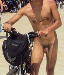 Mexican nudist demonstration 5cd7a3908e2a5.jpg