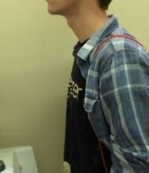 I pee in the urinal 5cd9d38ed4f6b.jpg