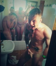 straight guys joke 5cdbb826f3fd5.jpg