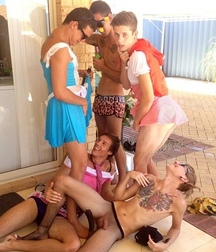 straight guys joke 5cdbb839eaae2.jpg