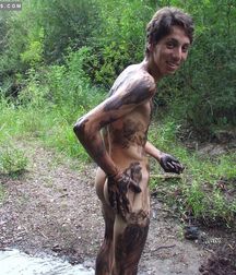 dirty with mud 5cdda9b1724dd.jpg