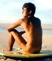 surf lovers 5cddaa01b323d.jpg
